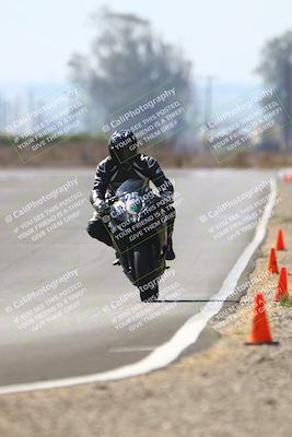 media/Sep-20-2025-TrackDaz (Sat) [[27f0cde673]]/C Group/240pm (Turn 9)/